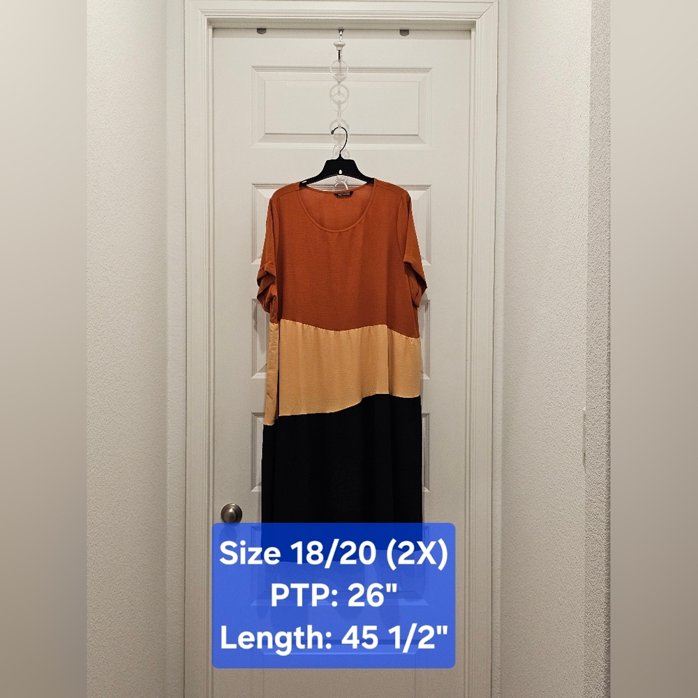BloomChic Short Sleeve Color Block Dress, EUC, Size 2X (18-20)